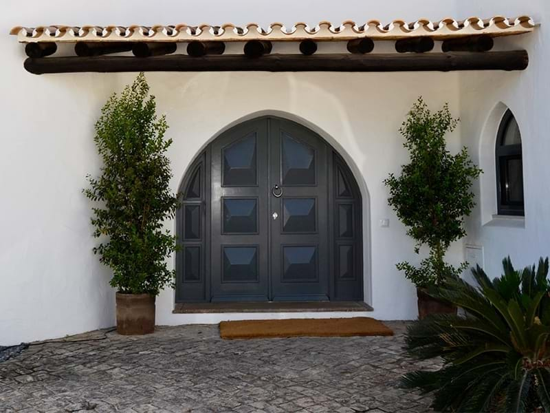 Portas de entrada exteriores mestre raposa portas de madeira algarve portugal 2